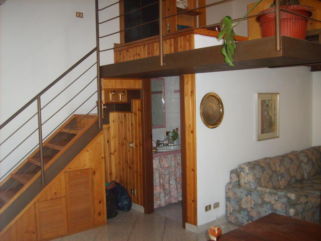 Le Tre Porte Como Vacanze Bagian luar foto